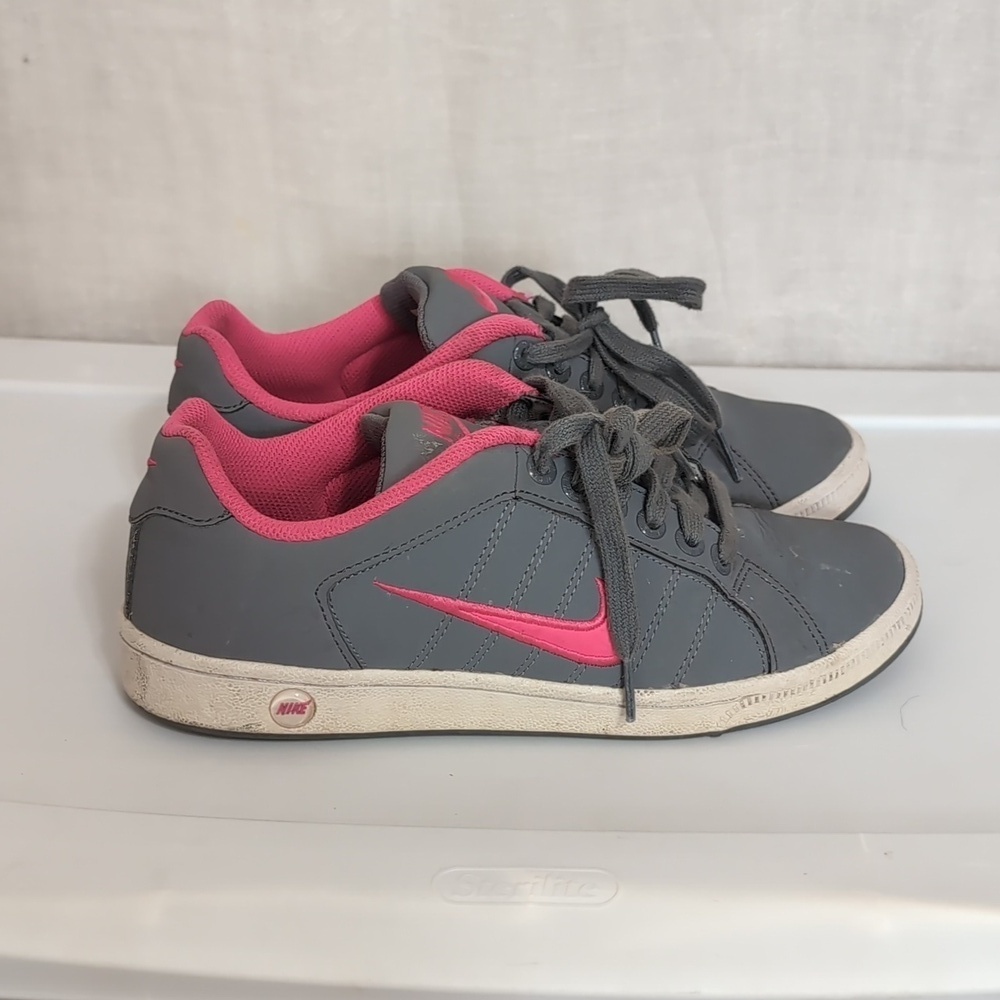 Nike Women's Court Tradition II Gray Pink Lace-Up Sneaker Size 7.5 - Picture 5 of 7